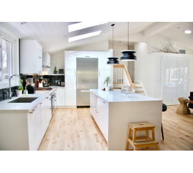 Z-Series Brilliant Ivory Glossy